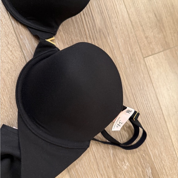 Victoria's Secret Black Bra 34B - Picture 3 of 3